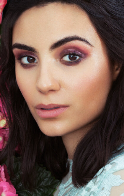 фото Аийша Харт