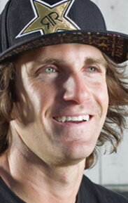 фото Кэмерон МакКол