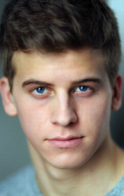 фото Барретт Карнахан