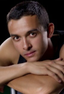 фото Брайан Империал