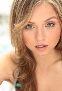 фото Келси Гиллис