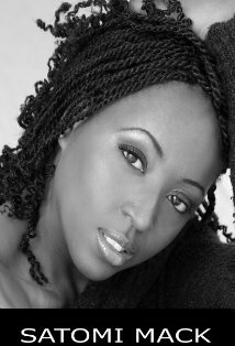 фото Сатоми Мак