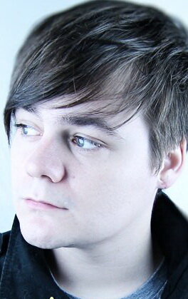 фото Митчелл Дэвис