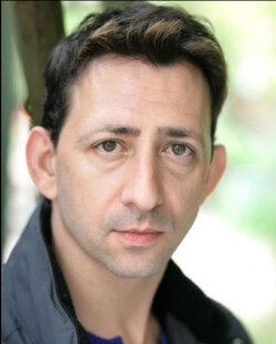 фото Эшли Артус