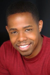 фото Омари Уоллес