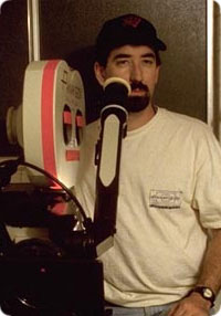 фото Джей Холбен