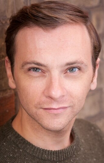 фото Кристофер Логан