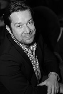 фото Грэйсон Брук