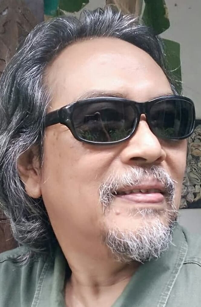 фото Буди Рос