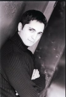 фото Sam Mansouri