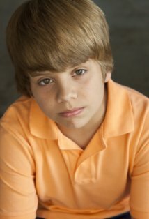 фото Corbyn Lowe