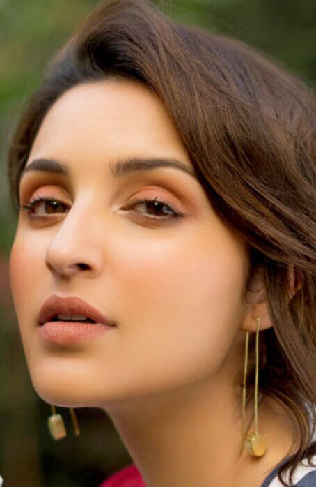 фото Паринити Чопра