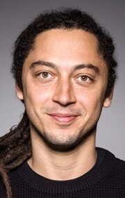 фото Йонас Карпиньяно