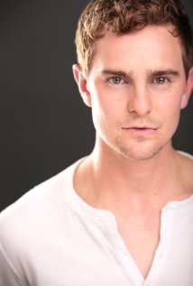 фото Джон-Майкл Миллер