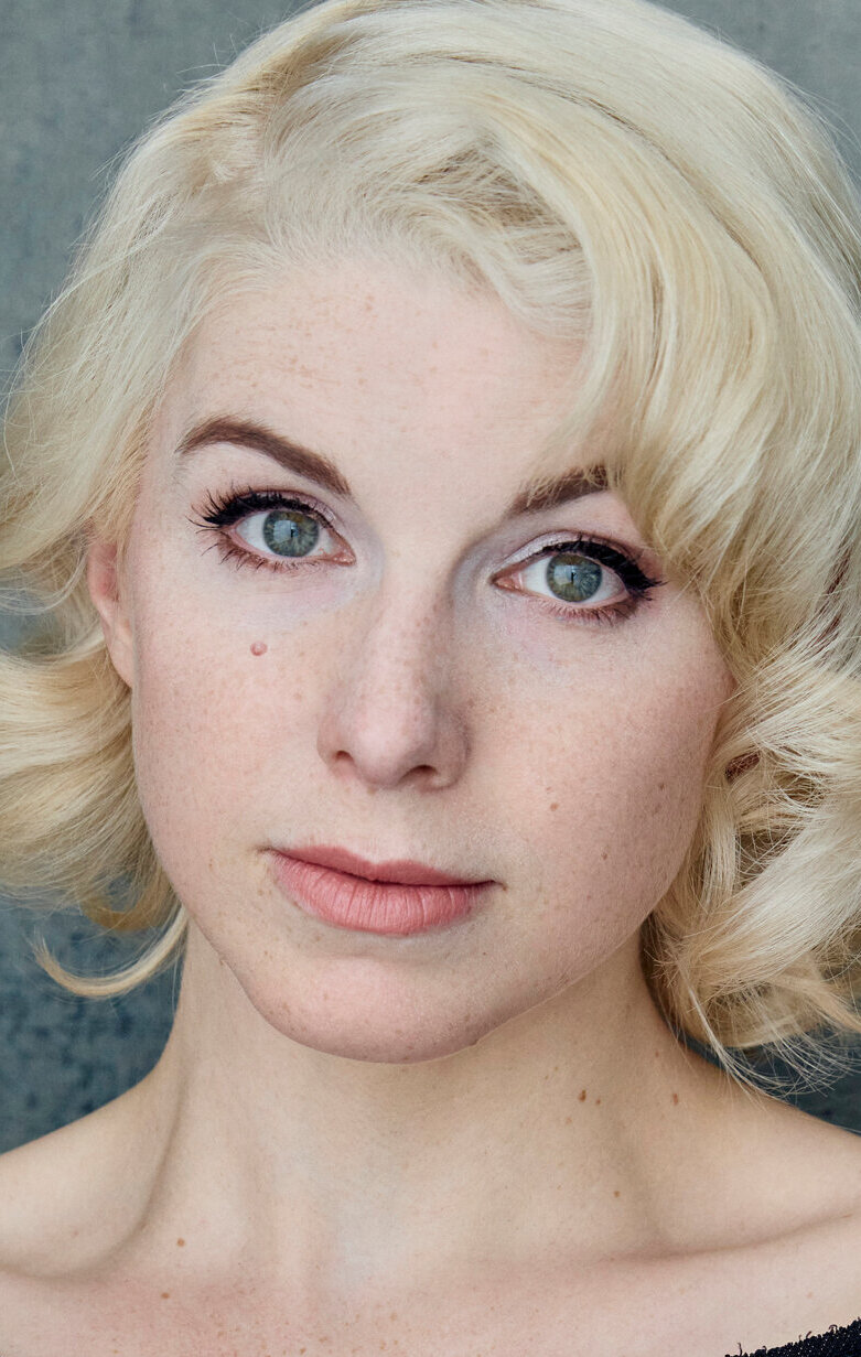 фото Эйслинн Де’Ат