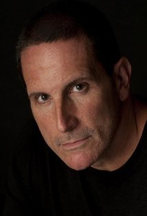 фото Trave Reynolds