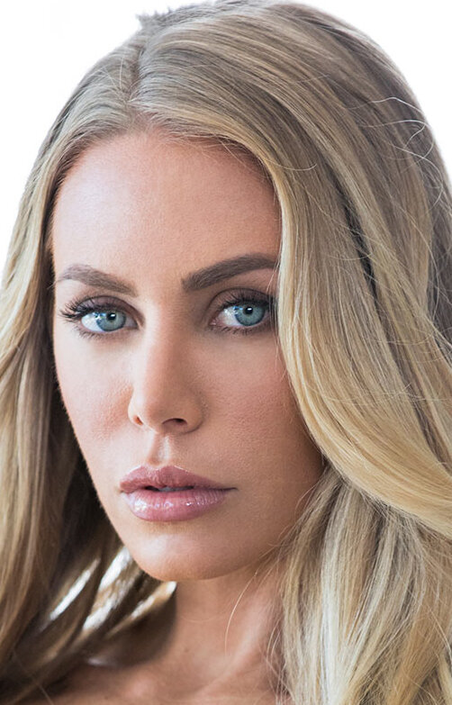 фото Николь Энистон