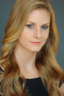 фото Calliope Tsoukalas