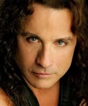 фото Эрик Адамс