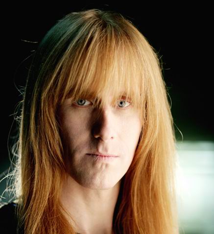 фото Карл Логан