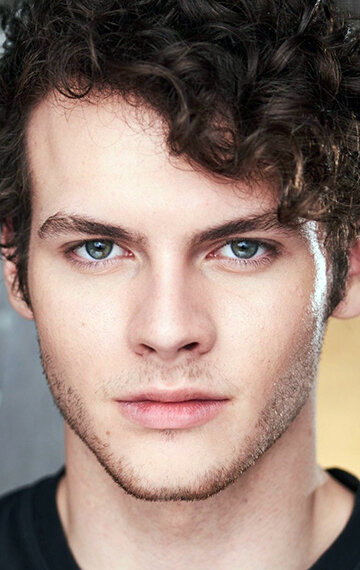 фото Джей Джей Уоррен