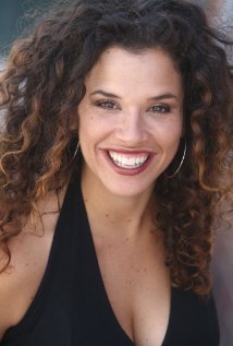 фото Yukilynn McElvain