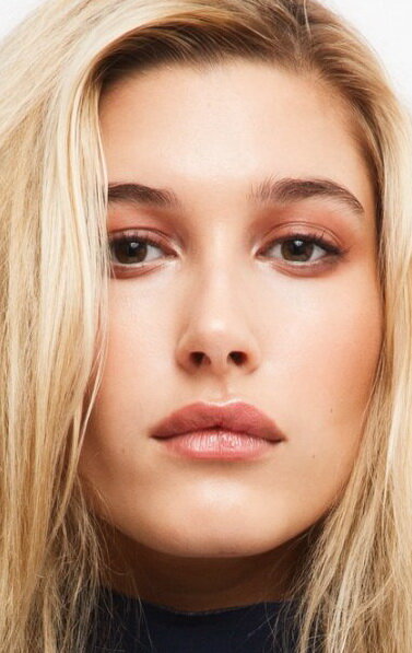 фото Хейли Бибер