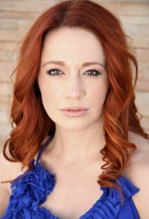 фото Nicole Derseweh