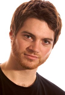 фото Джош Вуд