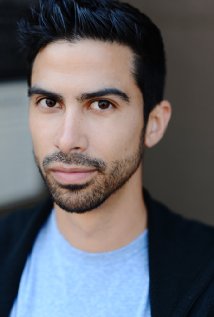 фото Ленни Эрнандес