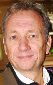 фото Франсуа Карон