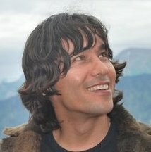 фото Hussain Sadiqi