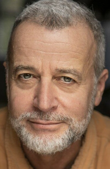 фото Карл Блэнд