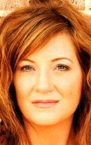 фото Джой Ли