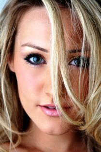 фото Маив Мэдден