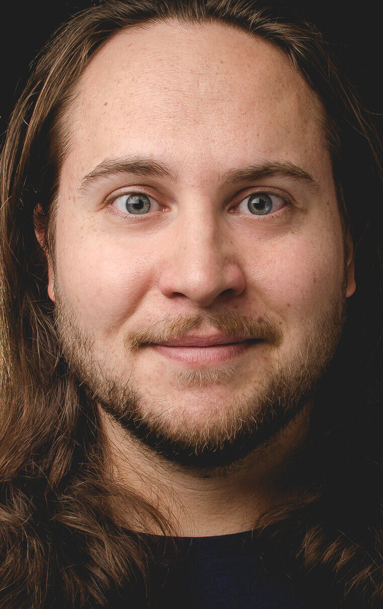 фото Зольтан Касаш