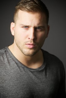 фото Коуди Лоу