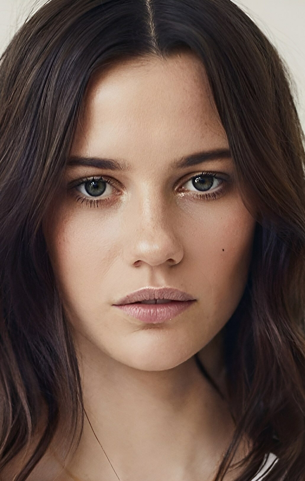 фото Лили Салливан