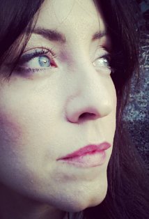 фото Маура Фоли