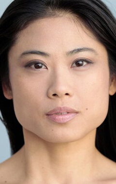 фото Томоко Карина