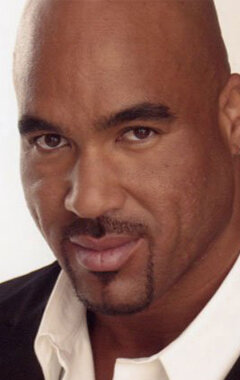 фото Аарон Брамфилд