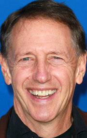 фото Деннис Дуган