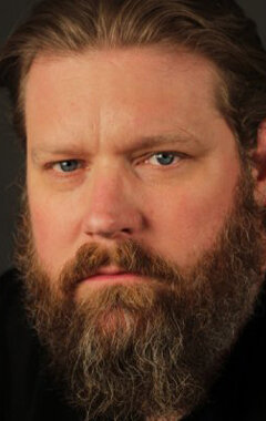 фото Джей Р. Адамс