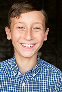 фото Шэйн Альмагор