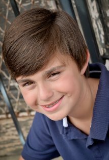 фото D.J. Fields