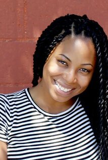 фото Tanisha Hall