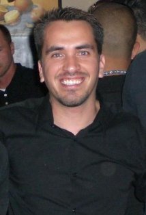 фото Henry Corzo