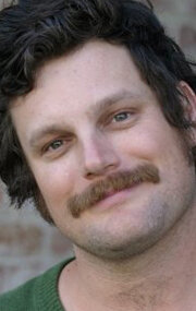 фото Люка Джонс