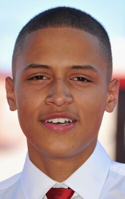 фото Соломон Глэйв