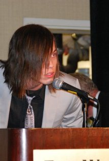 фото Харрисон Сэнборн